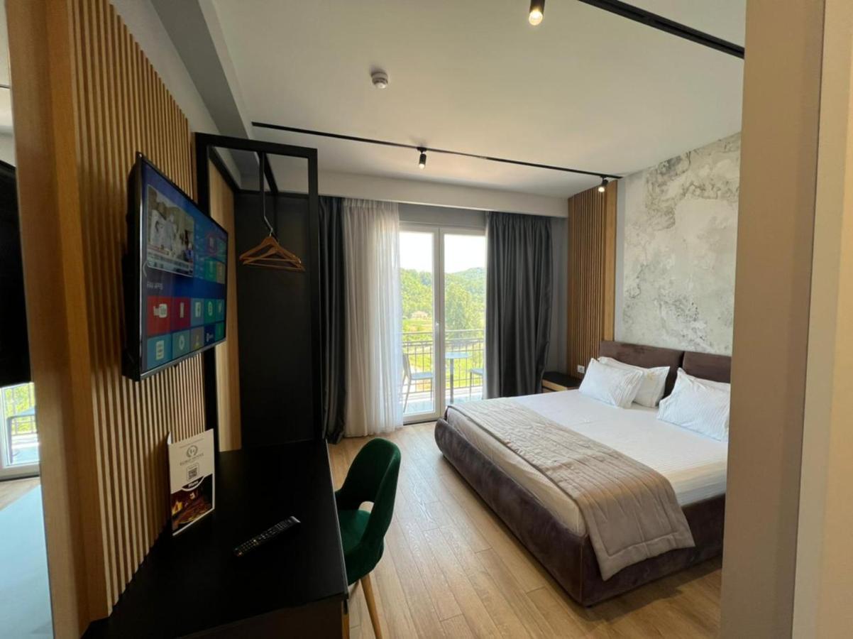Lord Hotel Tirana Vore Luaran gambar